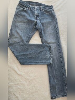 Levi's 514 Faded Blue Straight Leg Jeans